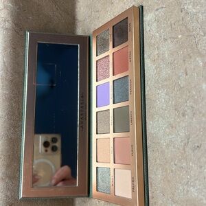 ABH Nouveau Pallette